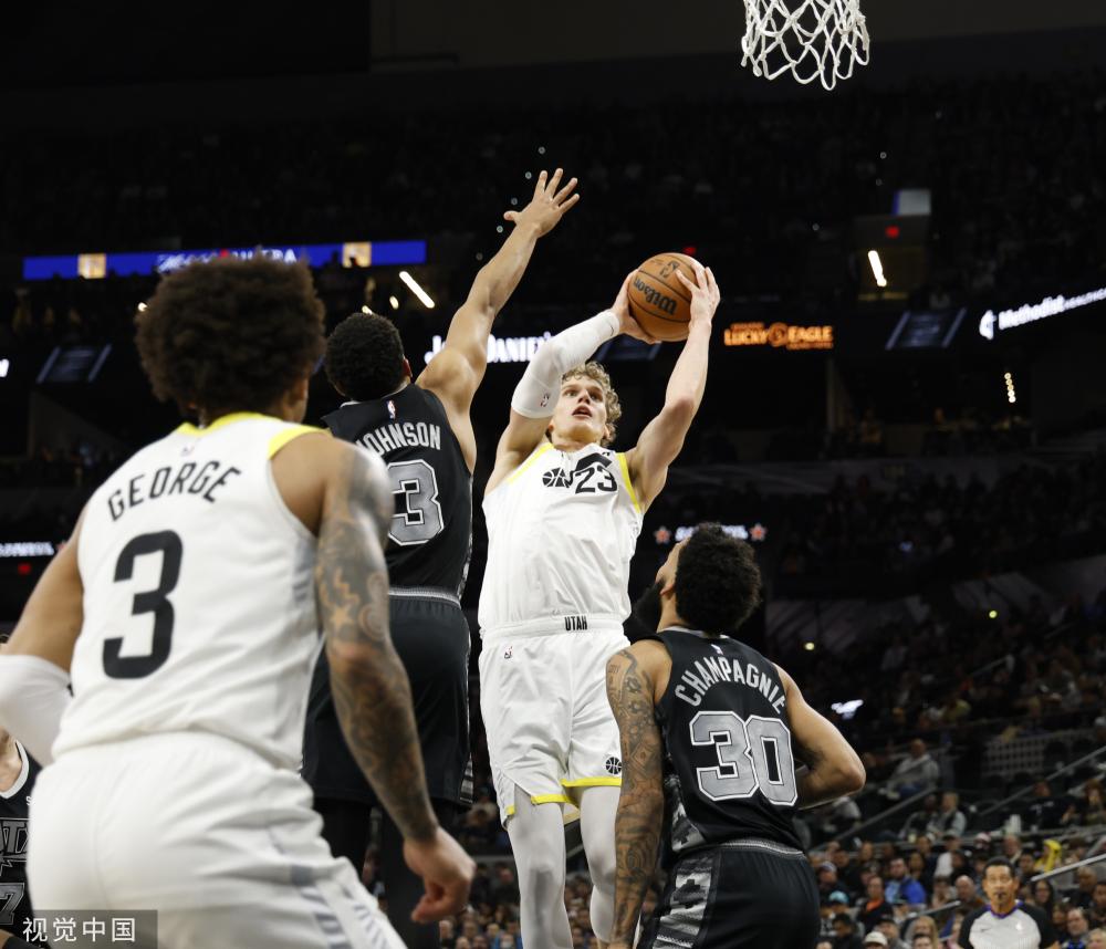 进攻大旗的 进攻大旗的