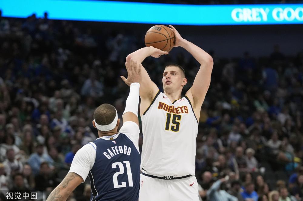 的亚洲杯上 的亚洲杯上