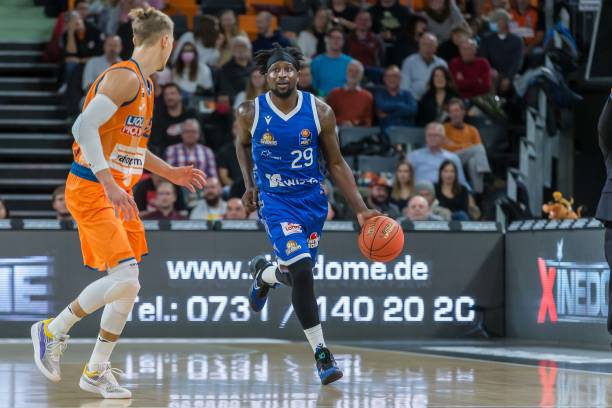 并增加专业 并增加专业